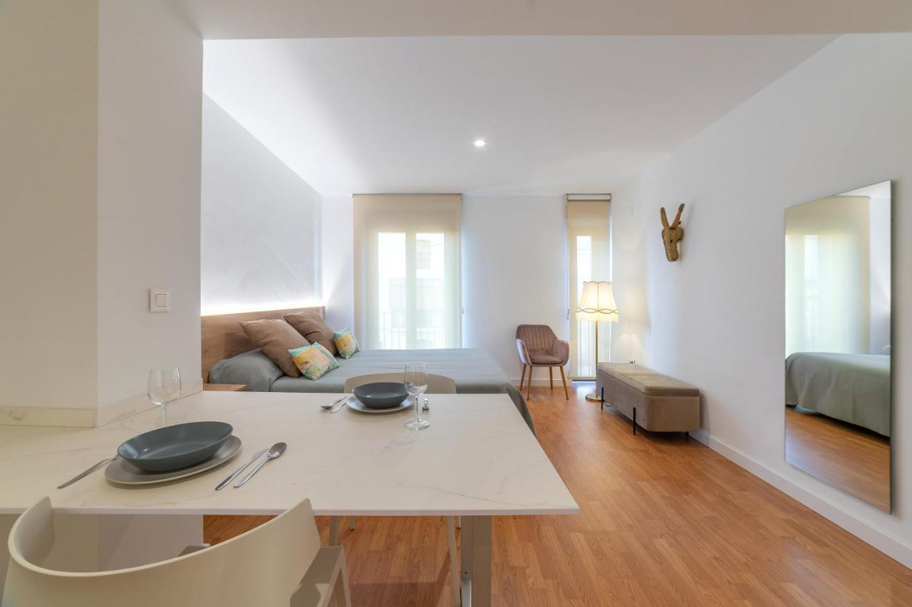 Apartamentos Turisticos Torres De Santiago Úbeda Dış mekan fotoğraf